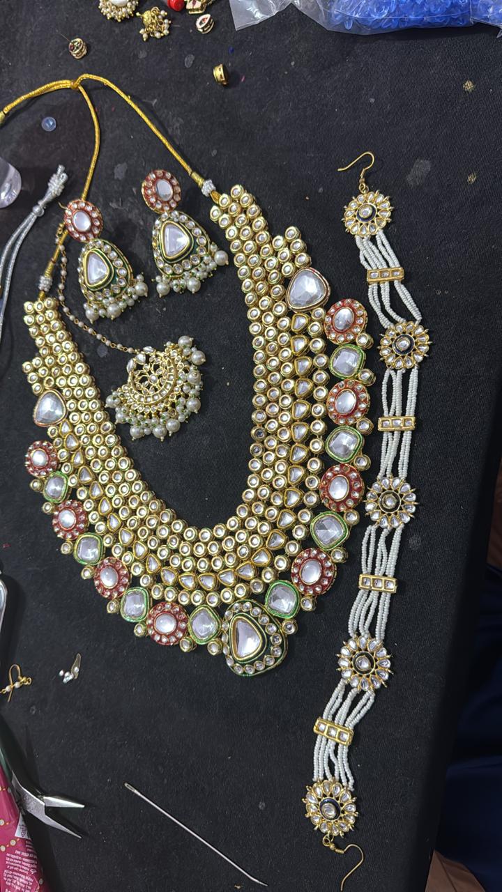 Zevar Bridal jewelry Exquisite Indian Kundan Bridal Jewelry Set with Green Stones