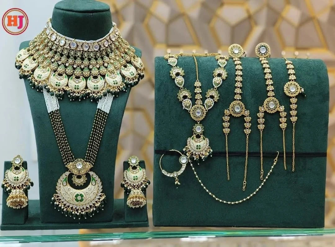 Zevar Bridal Jewelry Set Green Heavy Kundan Bridal Jewelry Set - Exquisite Wedding Collection