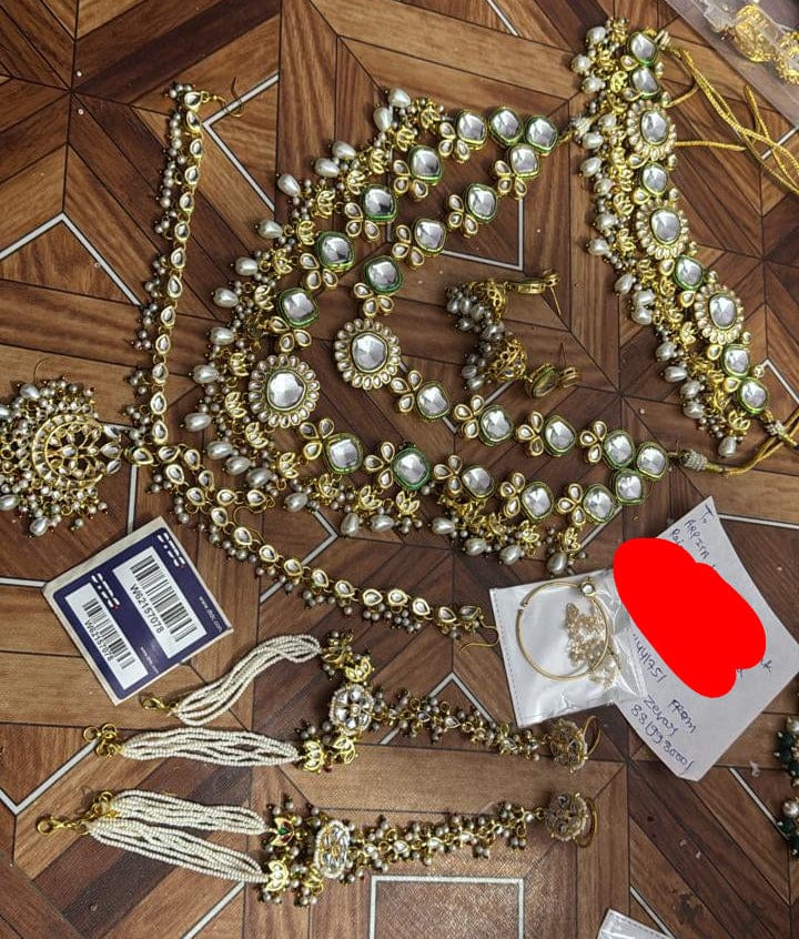 Zevar Bridal necklace Exquisite Green Kundan Bridal Set