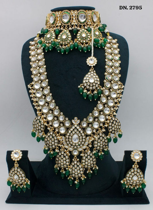 zevar Indian Bridal Jewelry Set Green Luxurious Mahroon Beds Semi Bridal Set