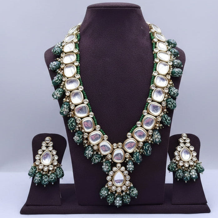 Zevar Bridal necklace A Beautifull High Quality Kundan Semi Bridal WIth Minakari Set By Zevar.