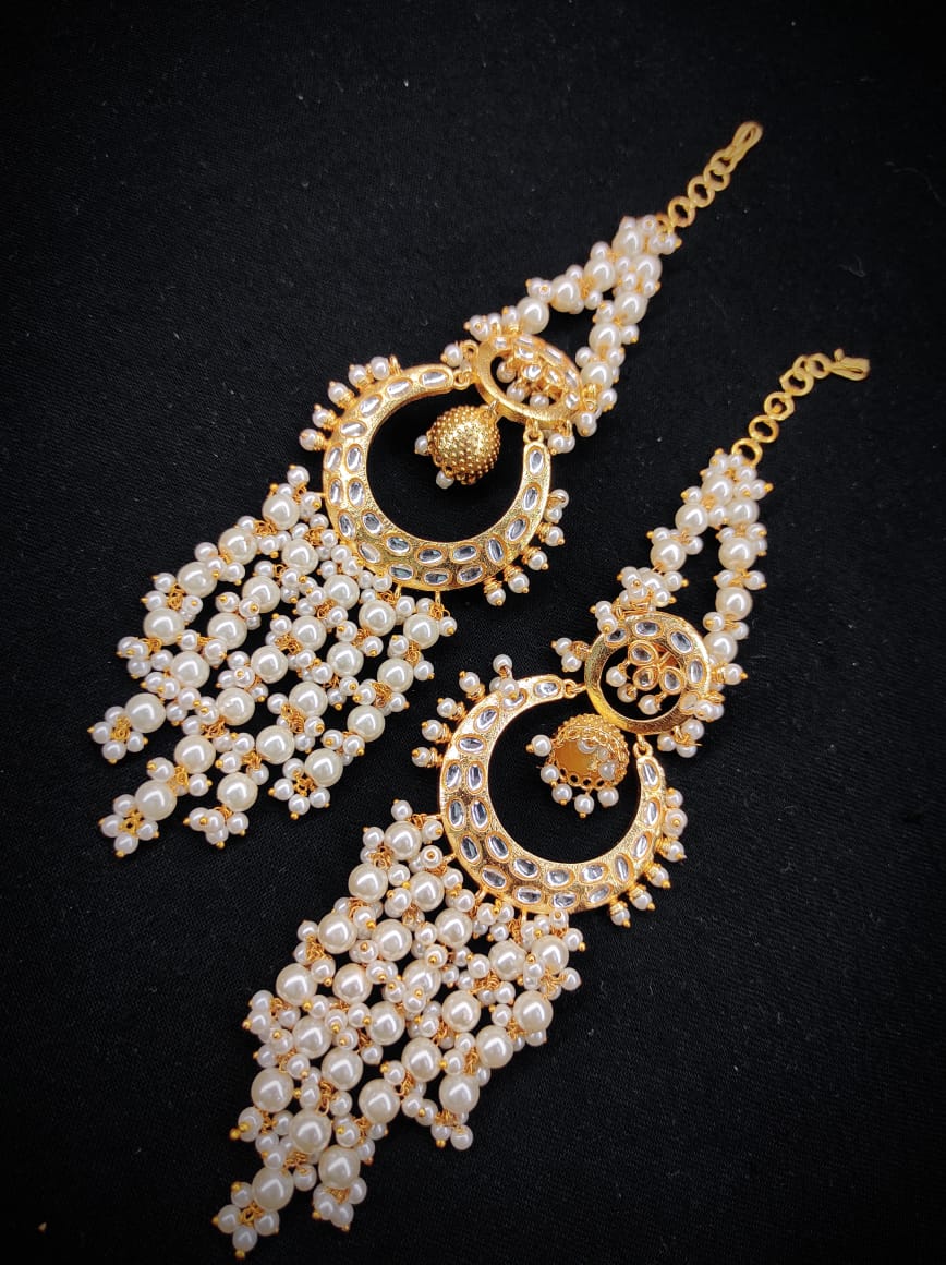 Gold hot sale kundan earrings