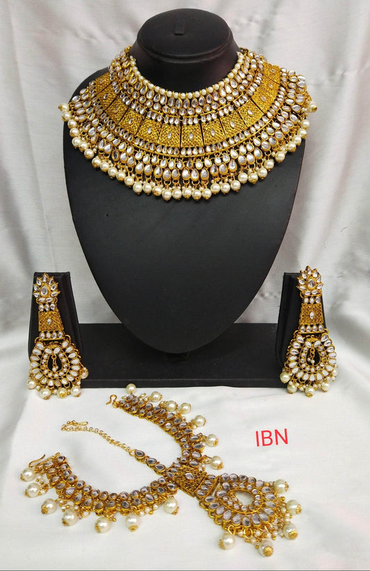 meroon & white Gold-Plated Kundan-Studded Handcrafted Jewellery Set - Zevar