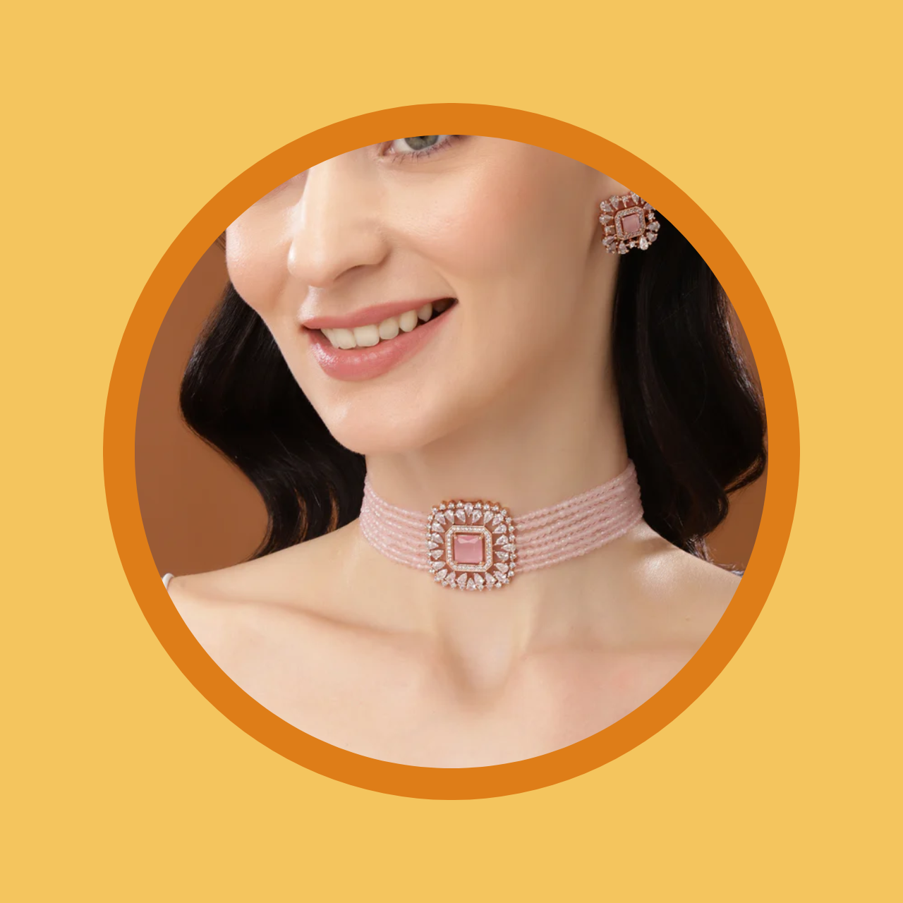 Cheeck Choker Necklace