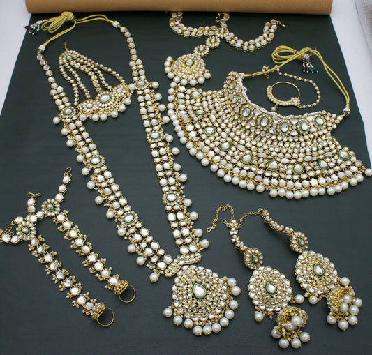 Stunning White Kundan Bridal Jewellery Set