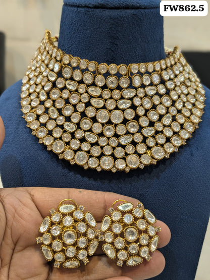 the Zevar Bridal Choker Jewellery Set Royal Kundan Choker Necklace Set with Matching Stud Earrings