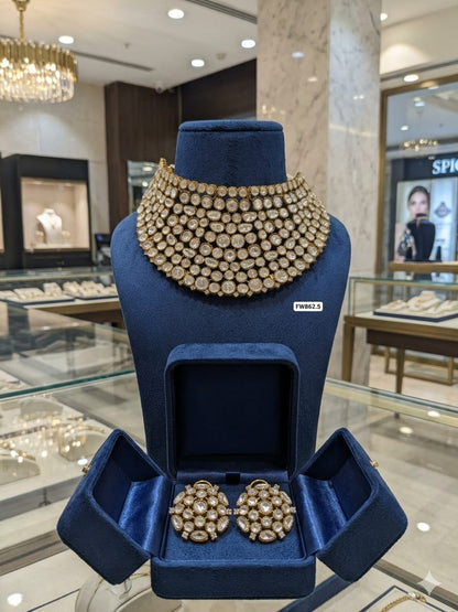 the Zevar Bridal Choker Jewellery Set Royal Kundan Choker Necklace Set with Matching Stud Earrings
