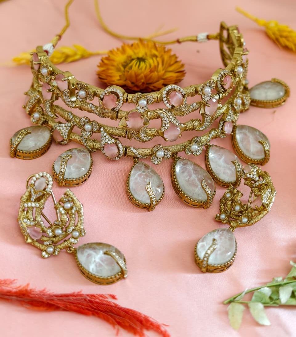 the Zevar Bridal Jewellery White The Gulnaz Choker: Emerald & Pastel Rose Quartz Heritage Set