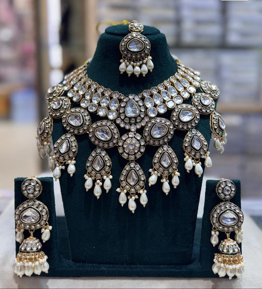 the Zevar Kundan Bridal Choker Necklace Set White Royal Kundan Bridal Choker Necklace Set with Matching Jhumka & Maang Tikka