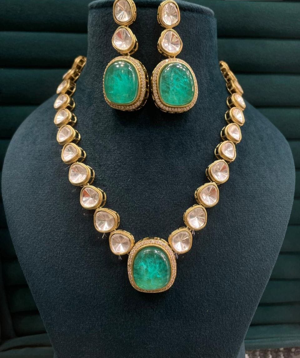 the Zevar Kundan Pulki Bridal Jewelry Set Mint green The Begum Collection: Imperial Violet Polki String Set