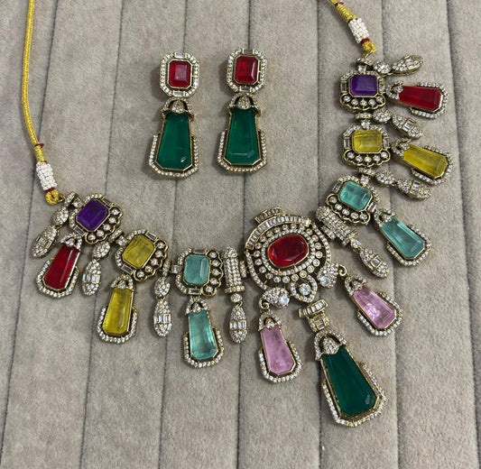 the Zevar Pulki Stone Necklace Set Multicolor / Metal Luxury Pastel Kundan Pulki Stone  Necklace Set