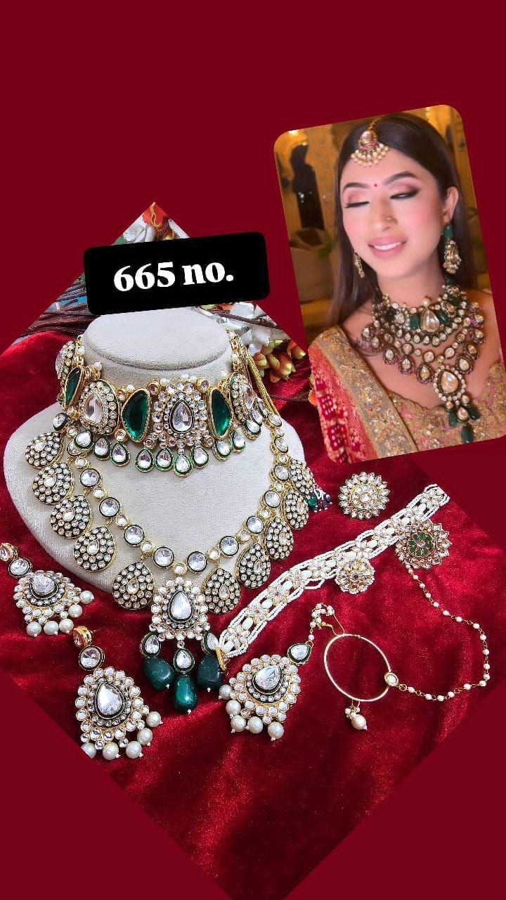 Zevar Bridal Choker Jewellery Set ZEVAR | Heavy Kundan Bridal Jewellery Set with Choker Necklace, Earrings, Maang Tikka & Haathphool – Wedding & Festive Wear