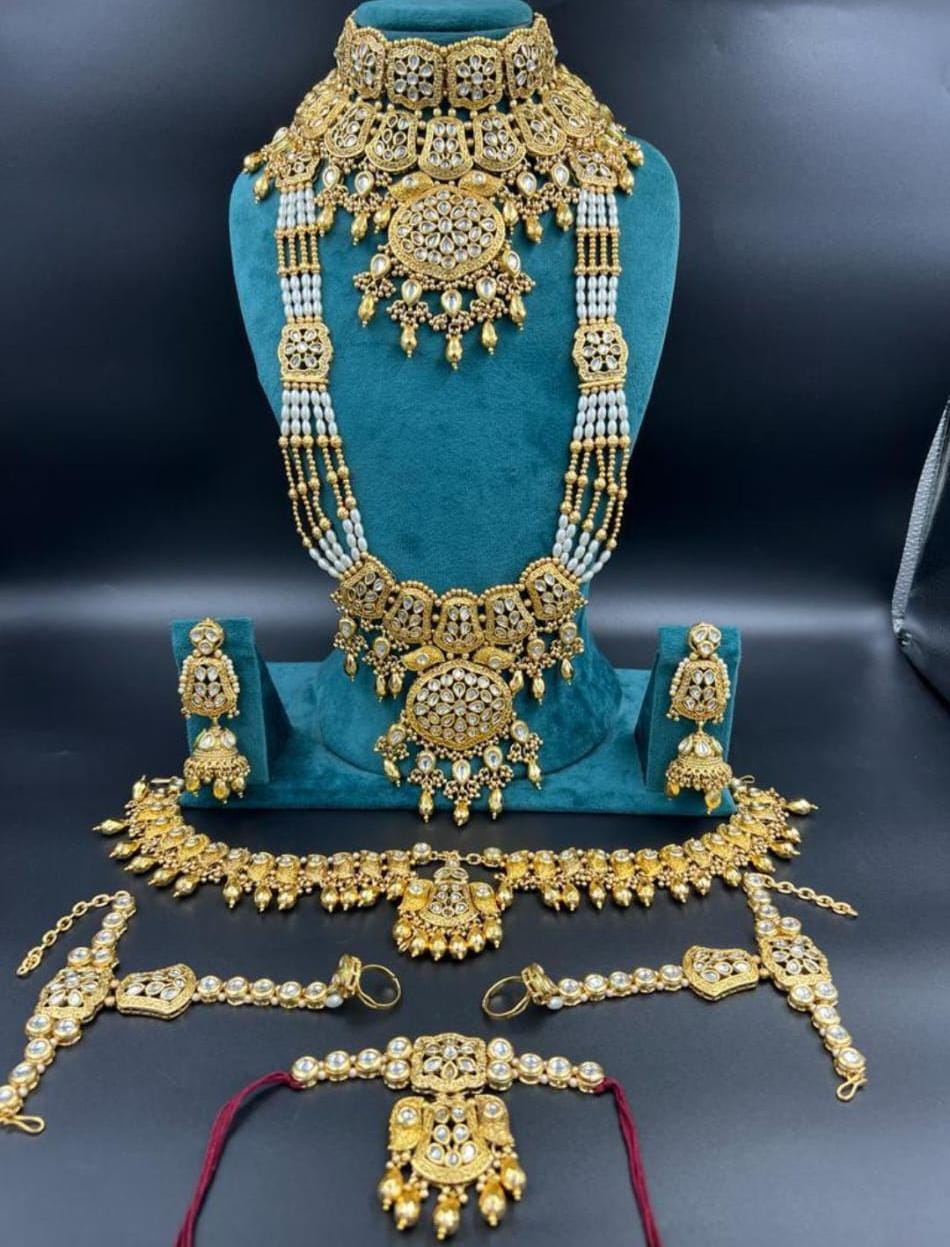 Zevar Bridal jewelry Copper and Kundan Stone-Based Heavy Bridal Set - Golden Colour