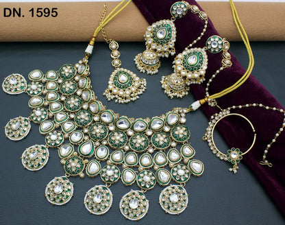 Zevar Choker Necklace Green Short Choker Style Necklace Set