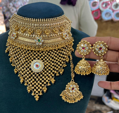 Zevar Choker Necklace Yellow Grand Choker Style Necklace With White Stone And Green Beads