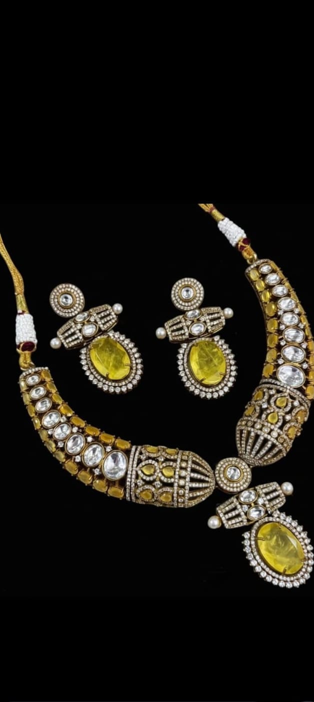 Zevar Hasli Necklace Set Yellow Roya Polki Kundan Hasli Necklace Set with Victorian Accents