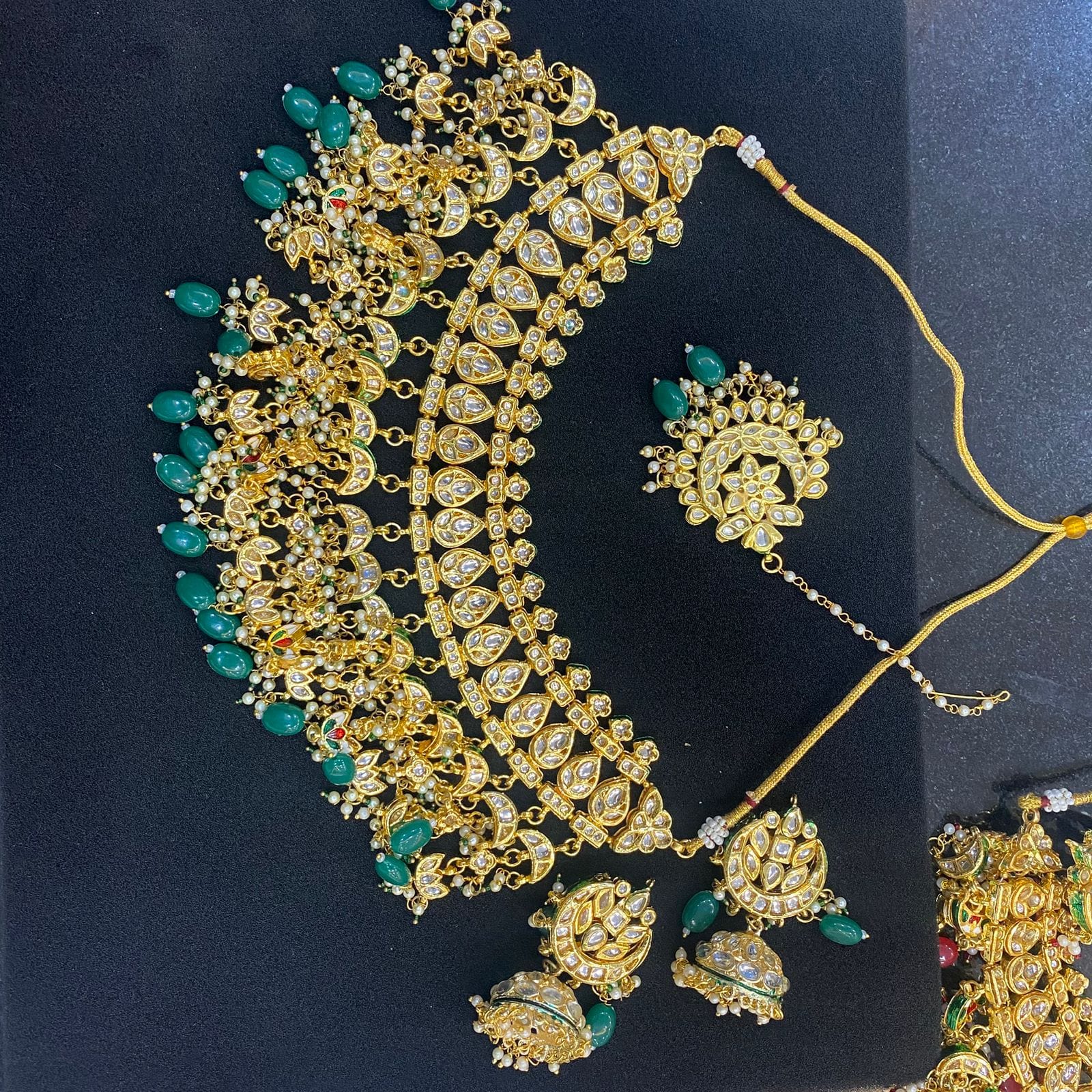 Zevar Necklace Exquisite Emerald Green Kundan Necklace Set