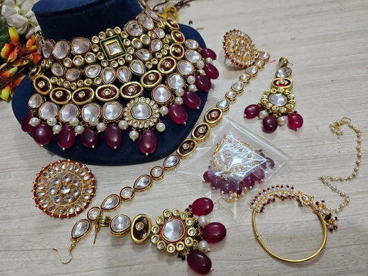 Zevar Necklace Opulent Elegance: Kundan Choker Necklace Set for Exquisite Glamour