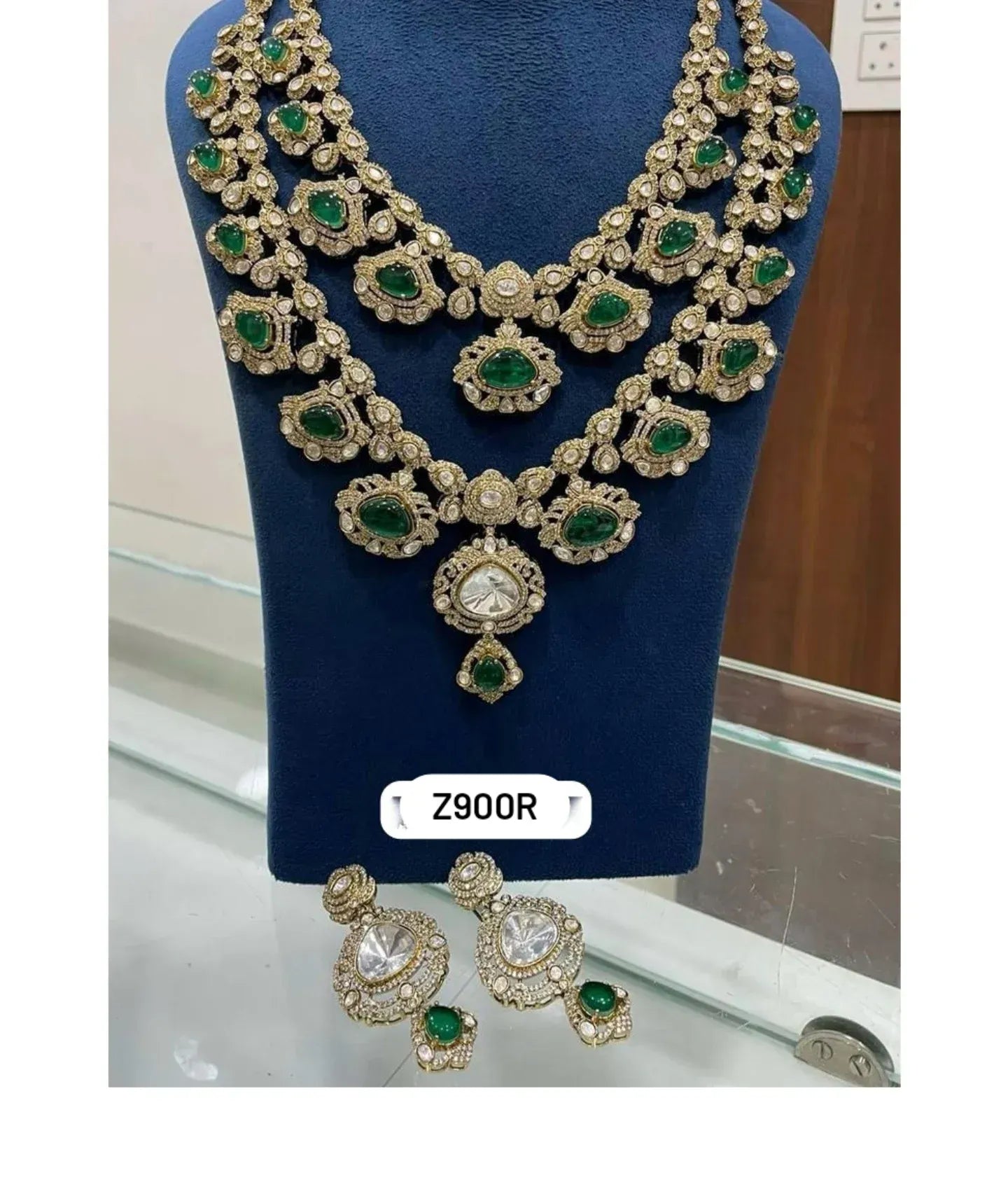 Zevar Necklace Set Dark Green Ishan Khattar & Amrapali Jewels Inspired Ivory Luxe Bridal Necklace Set