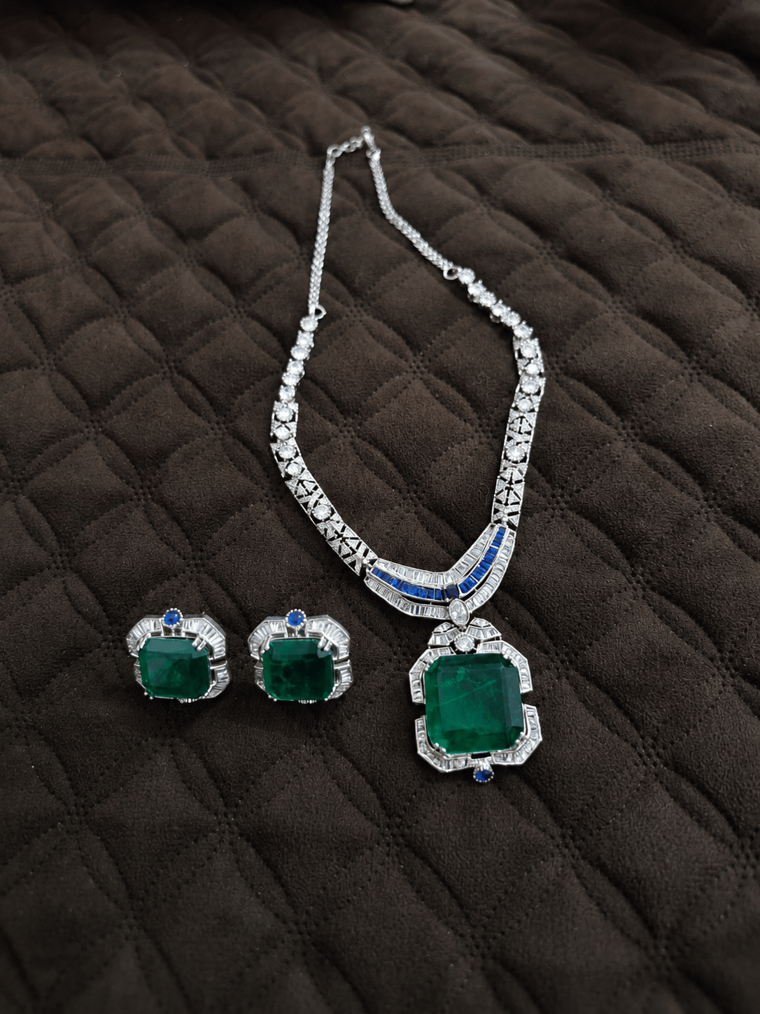 Zevar Necklace Sets Neeta Ambani Inspired Emerald Green Diamond-Style Statement Necklace Set (Necklace + Earrings)