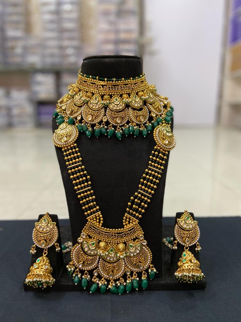 Zevar Jewelry Copy of Traditional Indian Dulhan Bridal Jewellery - A must for Indian weddings  Set By Zevar