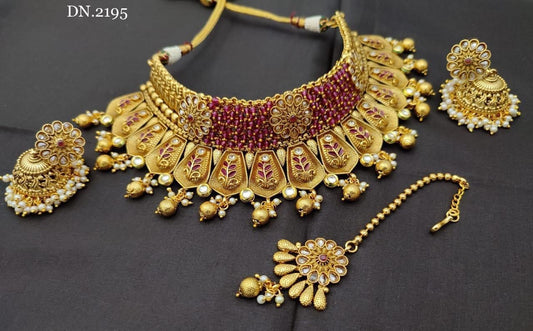 Zevar Jewelry High Quality Designer Brass High Gold Kundan Chokker Sets Set By Zevar