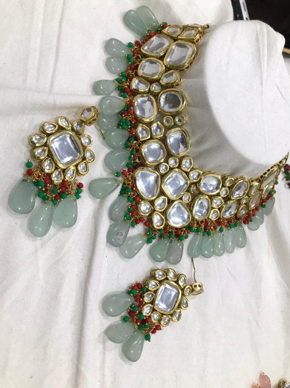 Zevar Necklaces Beautifull Kundan Choker Bridal Necklace Set with Earring By Zevar.
